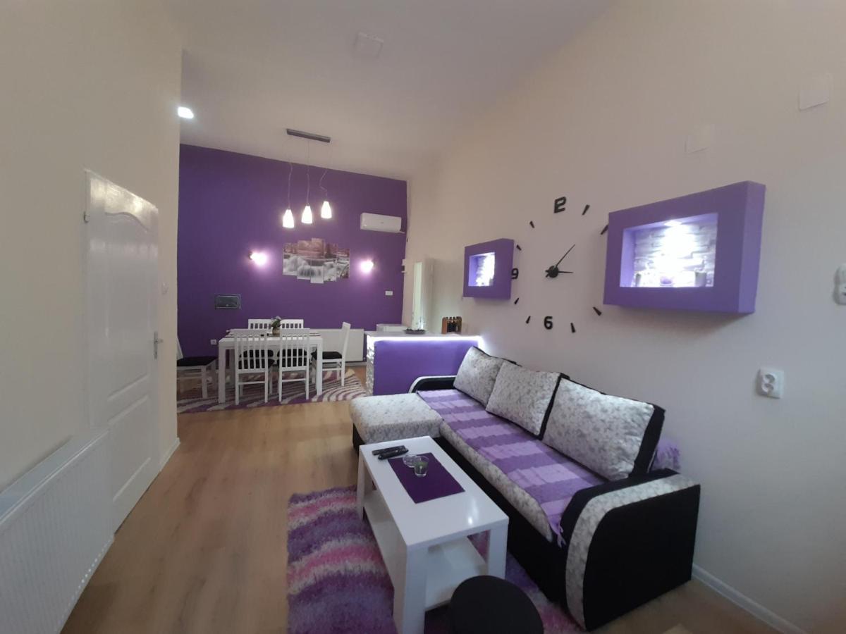 Apartman Lela Vârşeţ Exterior foto