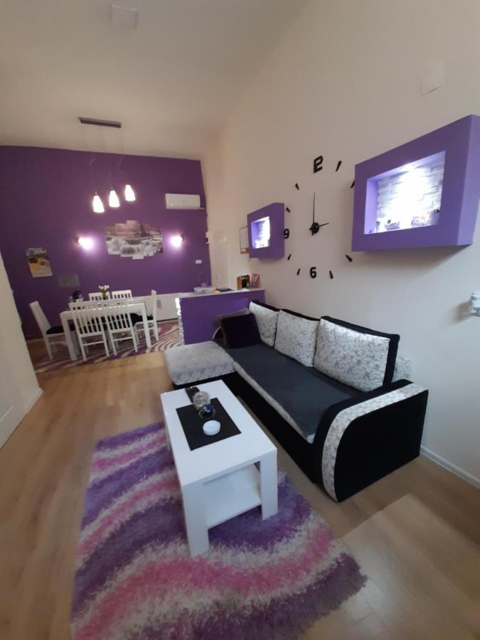 Apartman Lela Vârşeţ Exterior foto